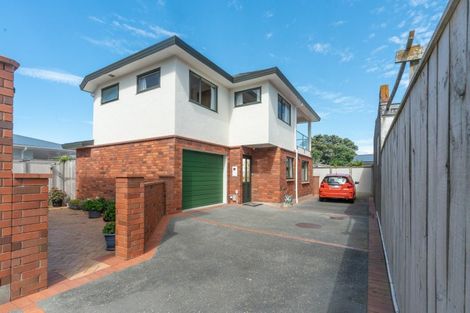 Photo of property in 33 Argentine Avenue, Miramar, Wellington, 6022