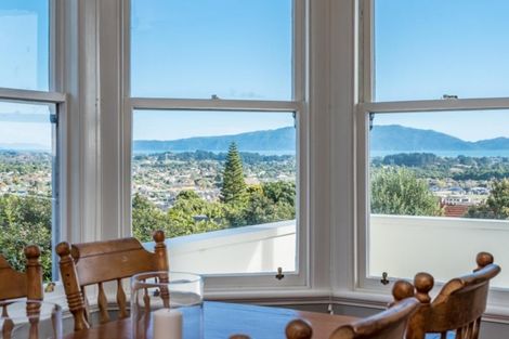 Photo of property in 14 Kea Street, Waikanae, 5036