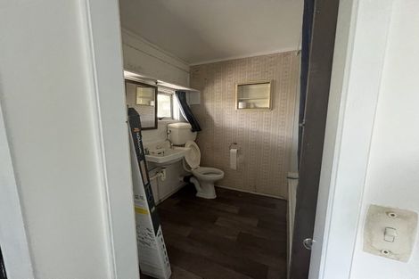 Photo of property in 1/22 Glenvar Road, Torbay, Auckland, 0630