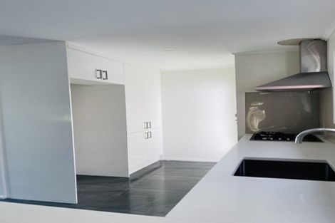 Photo of property in 61 Powrie Street, Glenfield, Auckland, 0629