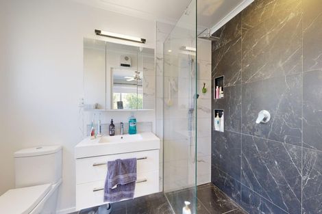 Photo of property in 44 Margaret Shields Avenue, Aotea, Porirua, 5024