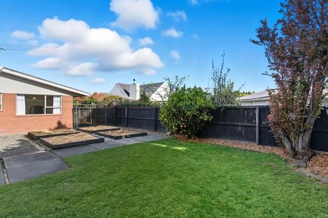Photo of property in 5c Gilmore Place, Burnside, Christchurch, 8053