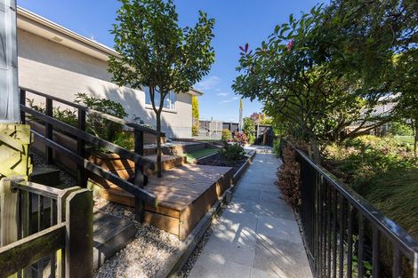 Photo of property in 3/28 Englefield Road, Belfast, Christchurch, 8051