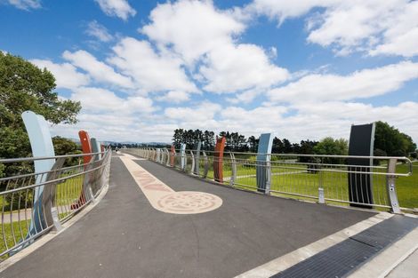 Photo of property in 20 Ruha Street, West End, Palmerston North, 4412