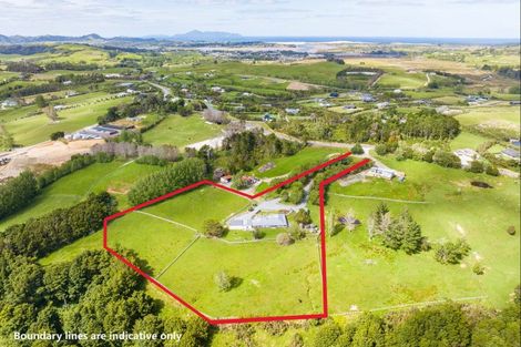 Photo of property in 124 Devich Road, Mangawhai, Wellsford, 0975