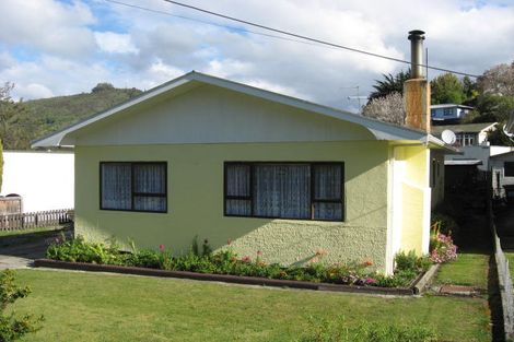 Photo of property in 104 Toi Toi Street, Toi Toi, Nelson, 7010