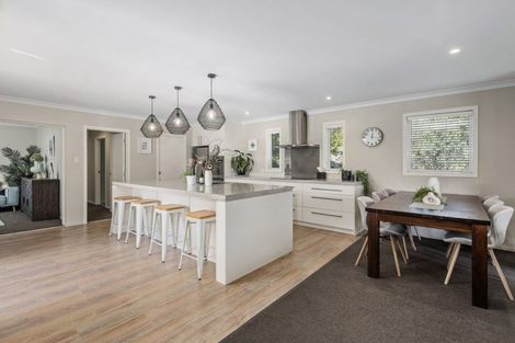 Photo of property in 58 Mere Road, Taupo, 3330