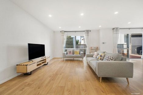 Photo of property in 20 Pennant Street, Long Bay, Auckland, 0630