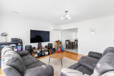 Photo of property in 2/6a Claymore Street, Manurewa, Auckland, 2102