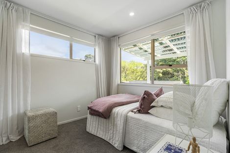 Photo of property in 23 Contessa Drive, Glenfield, Auckland, 0629