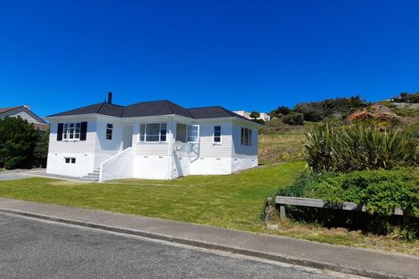 Photo of property in 24 Doyle Street, Bluff, 9814