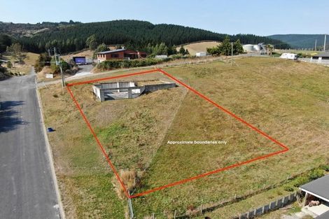 Photo of property in 38 Nore Street, Waihola, Milton, 9073