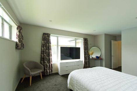 Photo of property in 15 Graycliffe Street, Halswell, Christchurch, 8025