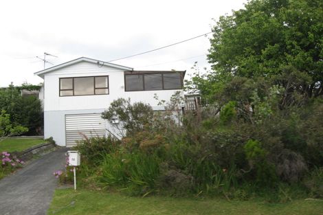 Photo of property in 12 Walbrook Road, Manly, Whangaparaoa, 0930