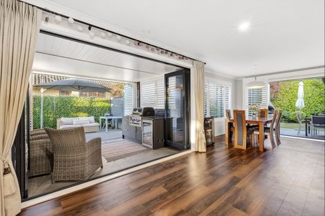 Photo of property in 4 Cooper Crescent, Cambridge, 3434