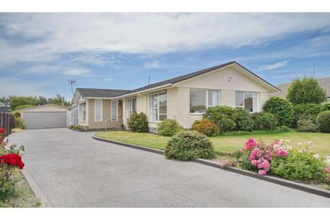 Photo of property in 14 Greenock Street, Redwood, Christchurch, 8051