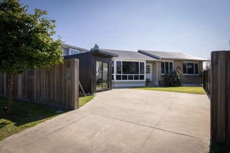 Photo of property in 17 Carysfort Street, Mount Maunganui, 3116