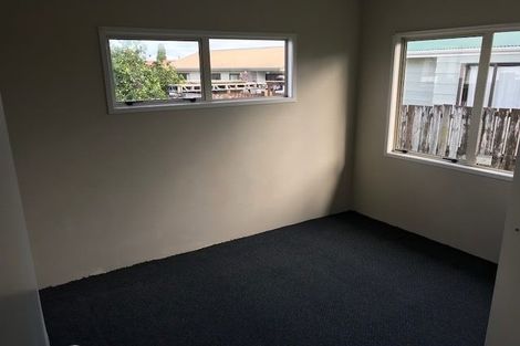 Photo of property in 4/34 Barneys Farm Road, Clendon Park, Auckland, 2103