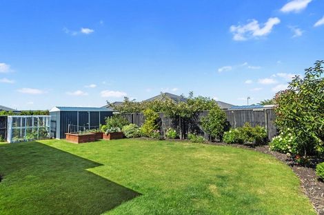 Photo of property in 12 Ballinger Place, Kaiapoi, 7630