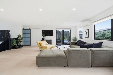 Photo of property in 141 Oceanview Road, Mount Maunganui, 3116