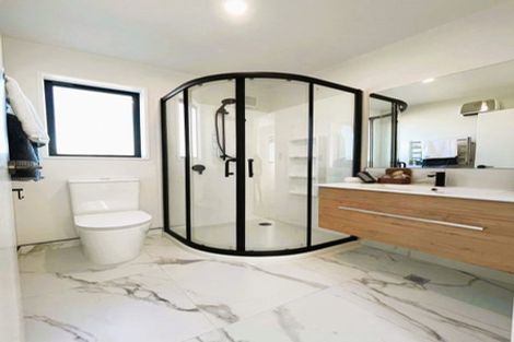 Photo of property in 452-454 Gloucester Street, Taradale, Napier, 4112