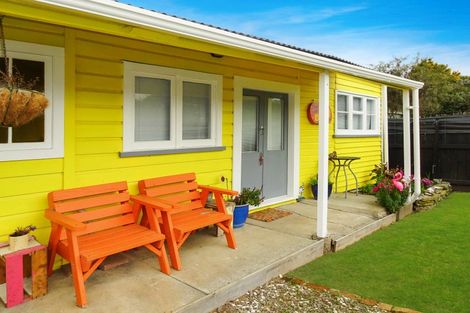 Photo of property in 36 Robinson Street, Foxton, 4814