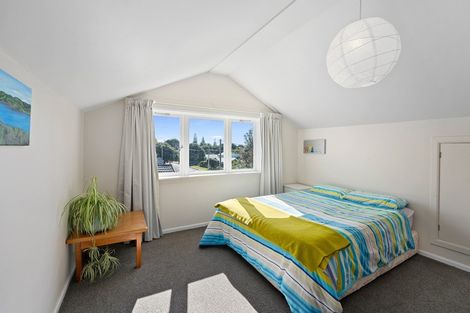 Photo of property in 35 Toi Street, Otaki Beach, Otaki, 5512