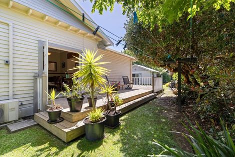 Photo of property in 39 Roy Street, Palmerston North, 4410