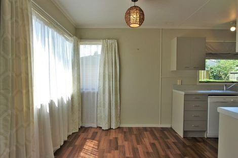 Photo of property in 29 Browning Crescent, Owhata, Rotorua, 3010