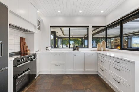 Photo of property in 20 Katelyn Place, Kinloch, Taupo, 3385