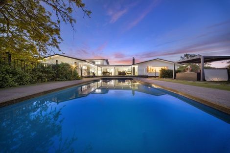 Photo of property in 16 Langford Place, Dairy Flat, Albany, 0792