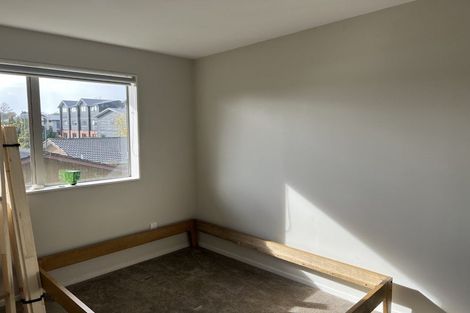 Photo of property in 12/45a Swanson Road, Henderson, Auckland, 0610