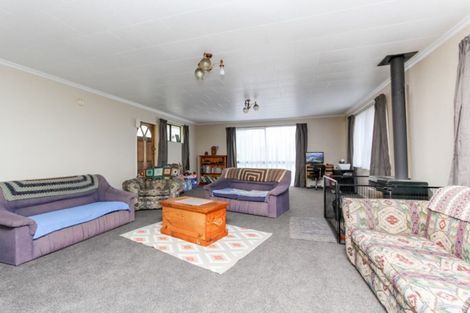 Photo of property in 11 Wicklow Place, Bell Block, New Plymouth, 4312