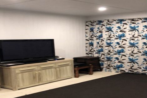 Photo of property in 115a Maunsell Road, Port Waikato, Tuakau, 2695