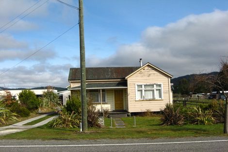 Photo of property in 80-82 Buller Road, Reefton, 7830