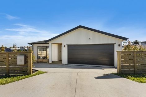 Photo of property in 25 Whale Bay Rise, Gulf Harbour, Whangaparaoa, 0930