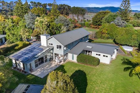 Photo of property in 150 Rangiuru Road, Otaki, 5512