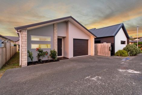 Photo of property in 15 Capstan Close, Pyes Pa, Tauranga, 3112