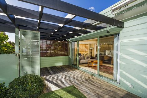 Photo of property in 275 Beach Road, Campbells Bay, Auckland, 0630