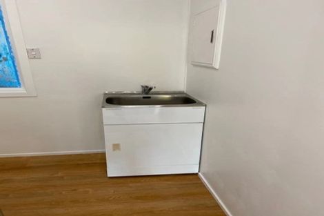 Photo of property in 282 West Coast Road, Glen Eden, Auckland, 0602