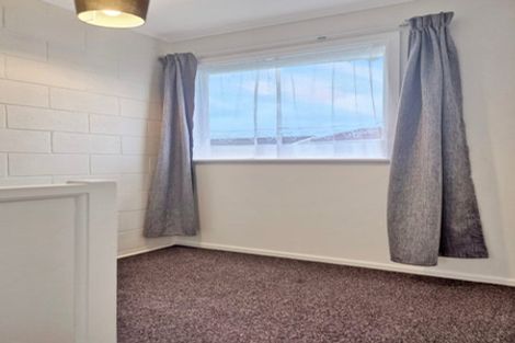 Photo of property in Shakespeare Flats, 8/48 Merton Street, Trentham, Upper Hutt, 5018