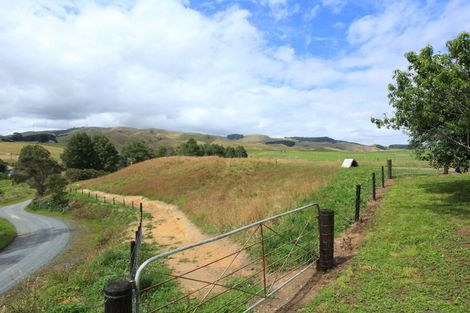 Photo of property in 56 Matakotea Road, Raglan, 3295