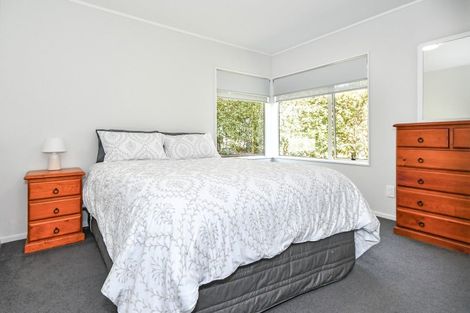 Photo of property in 12 Ilex Place, Totara Heights, Auckland, 2105