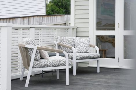 Photo of property in 38 Gray Avenue, Paraparaumu Beach, Paraparaumu, 5032