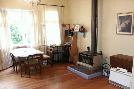 Photo of property in 69 Duncan Street, Dunedin Central, Dunedin, 9016