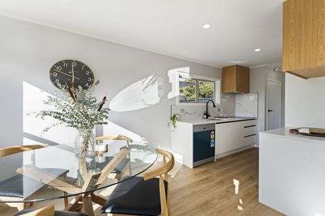 Photo of property in 11 Redwood Drive, Massey, Auckland, 0614