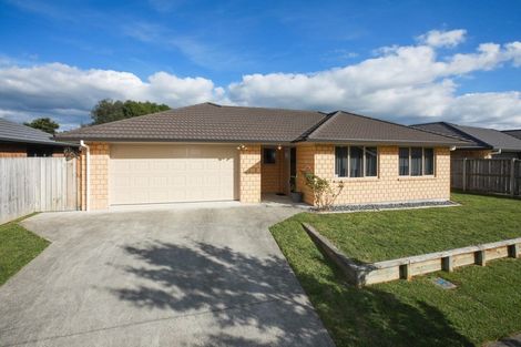 Photo of property in 14 Max Landing, Grandview Heights, Hamilton, 3200