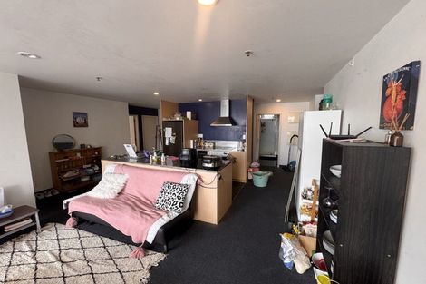 Photo of property in Hanson House, 10/27 Hanson Street, Mount Cook, Wellington, 6021