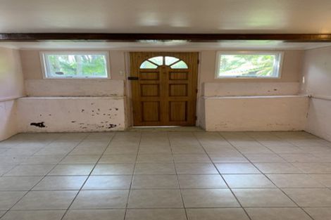 Photo of property in 72 Peach Road, Glenfield, Auckland, 0629