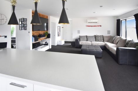 Photo of property in 15 Lakeland Avenue, Twizel, 7901